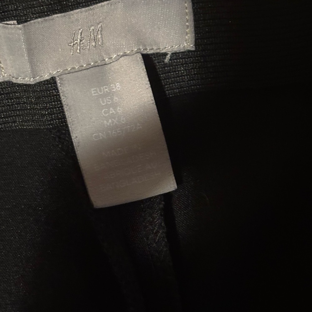 H&M Classic Black Straight Leg Pants - Picture 3 of 5
